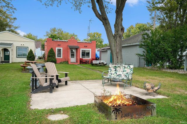 40 EMS B56 Lane, Warsaw, IN 46582