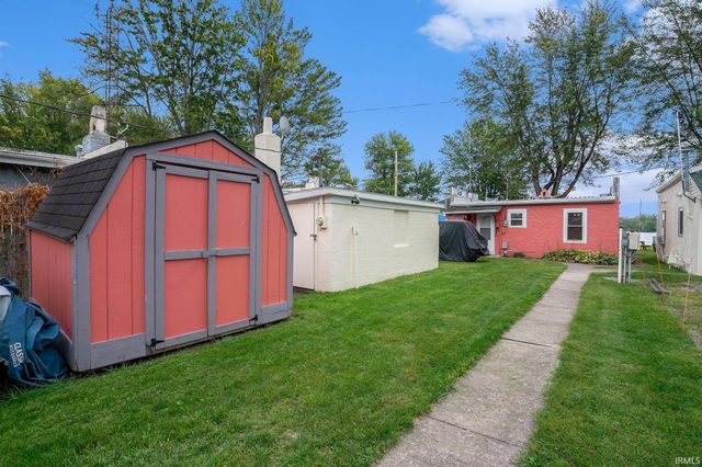 40 EMS B56 Lane, Warsaw, IN 46582