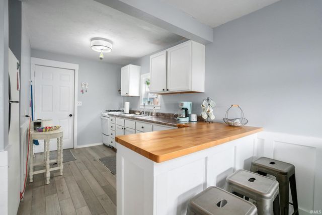 40 EMS B56 Lane, Warsaw, IN 46582