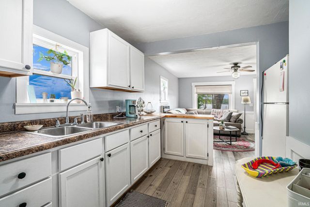 40 EMS B56 Lane, Warsaw, IN 46582