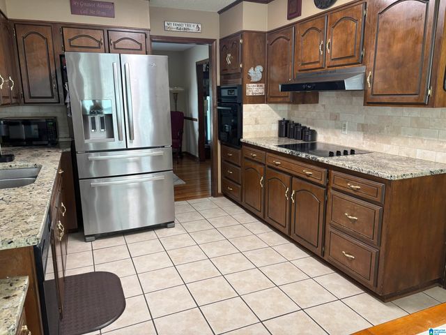 1206 7TH AVENUE, Pleasant Grove, AL 35127