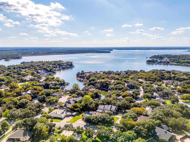 7717 Woodside Hill, Fort Worth, TX 76179