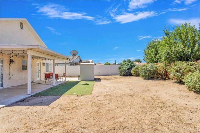 13250 Meteor Drive, Victorville, CA 92395