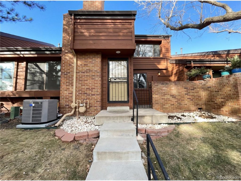 2685 S Dayton Way 147, Denver, CO 80231