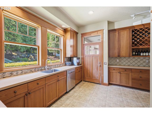 21029 Sw LeBeau Rd, Sherwood, OR 97140
