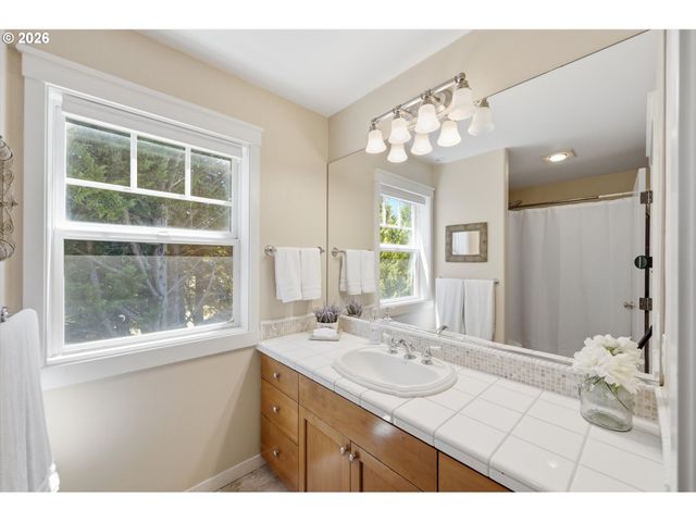 21029 Sw LeBeau Rd, Sherwood, OR 97140
