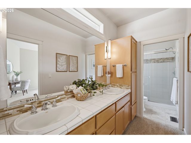 21029 Sw LeBeau Rd, Sherwood, OR 97140