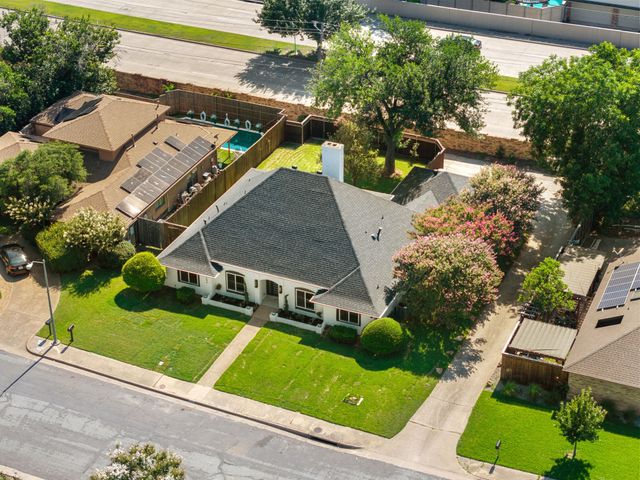 9406 Hilldale Drive, Dallas, TX 75231