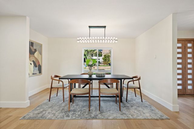 9406 Hilldale Drive, Dallas, TX 75231