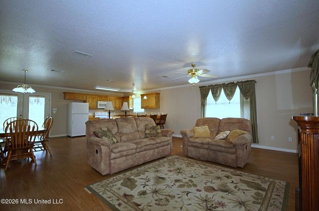 6008 Saint Martin Road, Biloxi, MS 39532