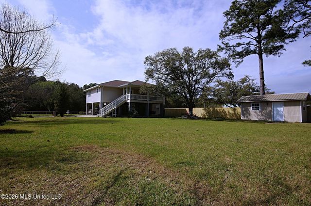 6008 Saint Martin Road, Biloxi, MS 39532