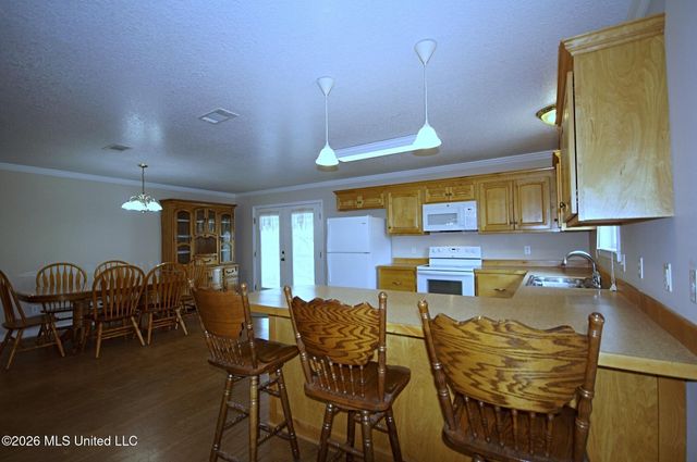 6008 Saint Martin Road, Biloxi, MS 39532