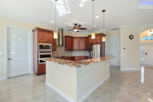 1900 COLLEEN STREET, Sarasota, FL 34231