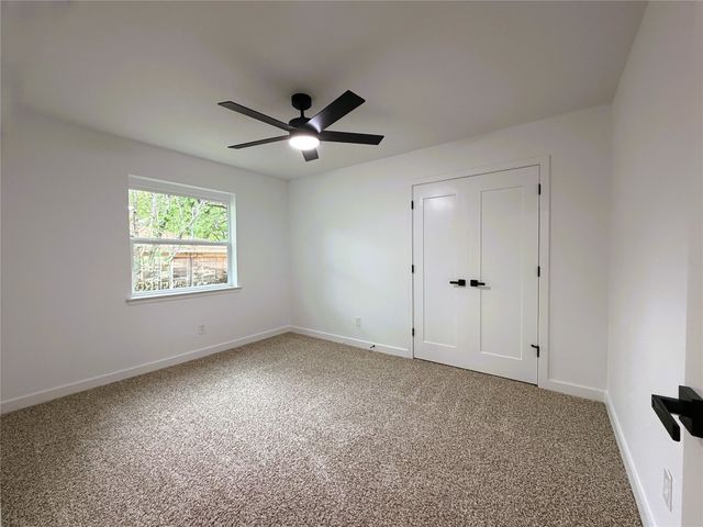 2933 Hunting Drive, Fort Worth, TX 76119