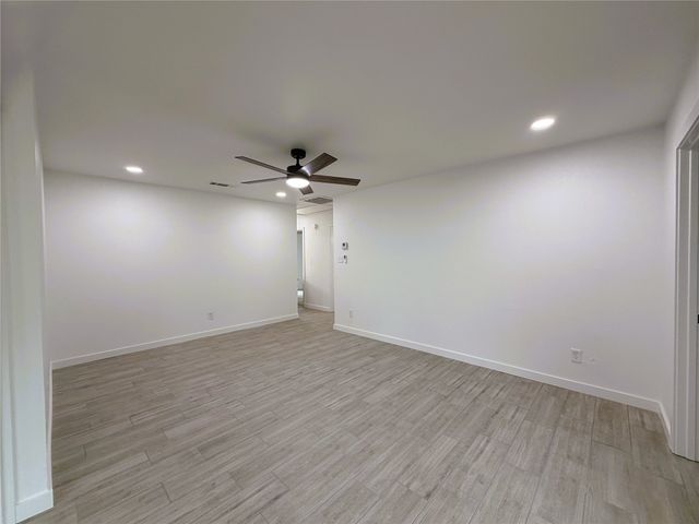 2933 Hunting Drive, Fort Worth, TX 76119