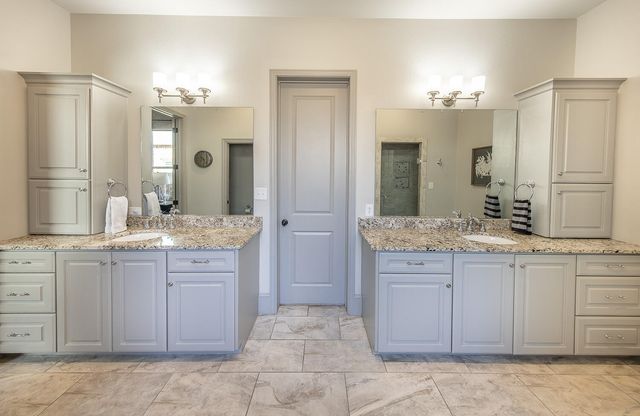 12112 Topeka Avenue, Lubbock, TX 79424