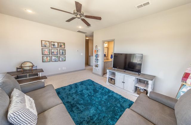 12112 Topeka Avenue, Lubbock, TX 79424