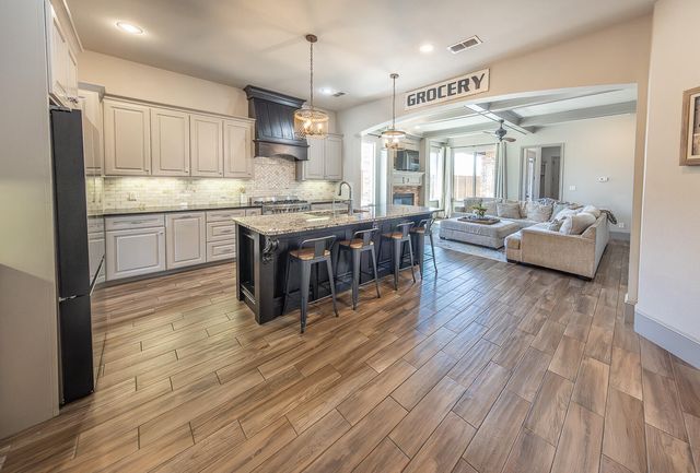 12112 Topeka Avenue, Lubbock, TX 79424