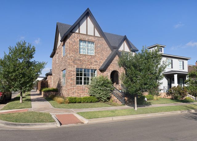 12112 Topeka Avenue, Lubbock, TX 79424