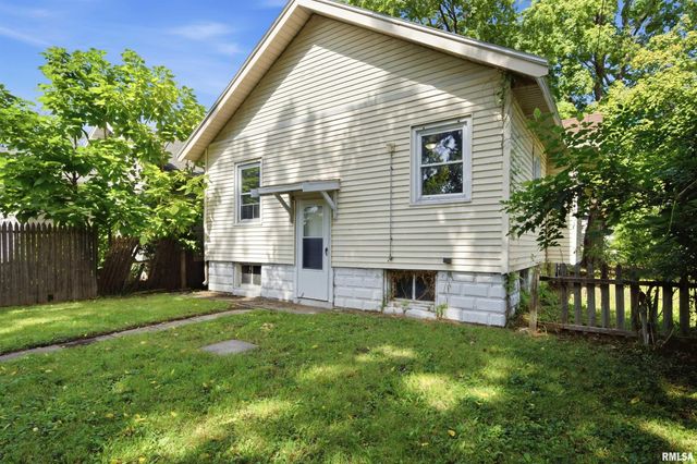 502 E ARCHER Avenue, Peoria, IL 61603