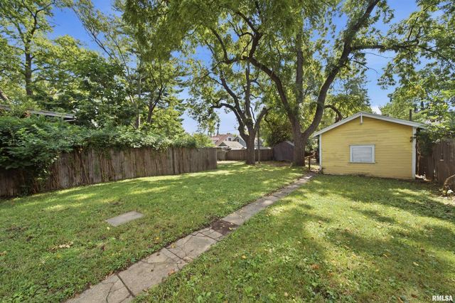 502 E ARCHER Avenue, Peoria, IL 61603