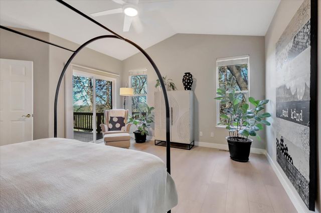 13727 Alpha Ct, Grass Valley, CA 95949