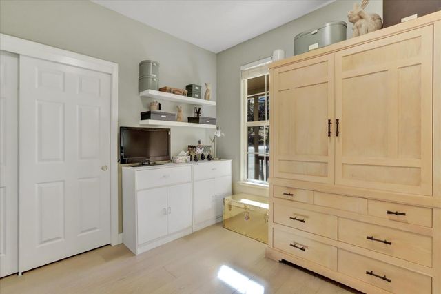 13727 Alpha Ct, Grass Valley, CA 95949