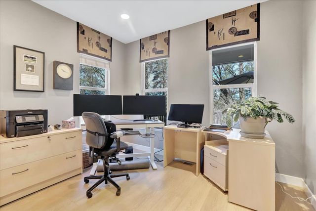 13727 Alpha Ct, Grass Valley, CA 95949