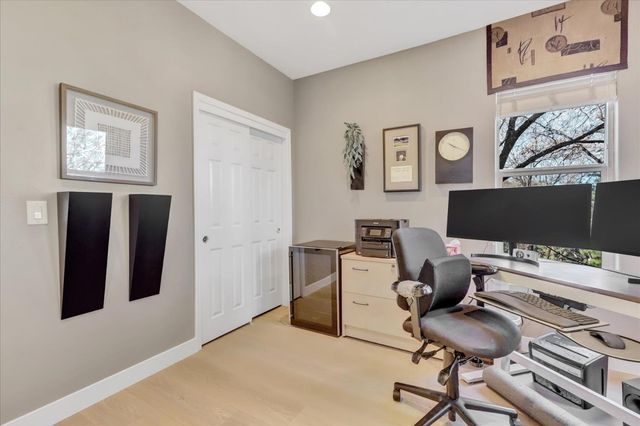 13727 Alpha Ct, Grass Valley, CA 95949