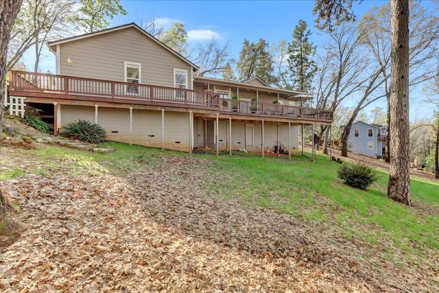 13727 Alpha Ct, Grass Valley, CA 95949