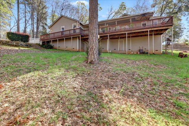 13727 Alpha Ct, Grass Valley, CA 95949