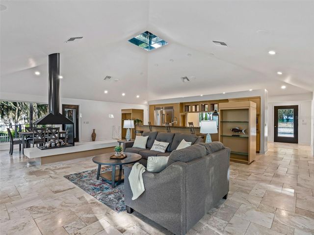 13061 SE 158TH LANE, Weirsdale, FL 32195
