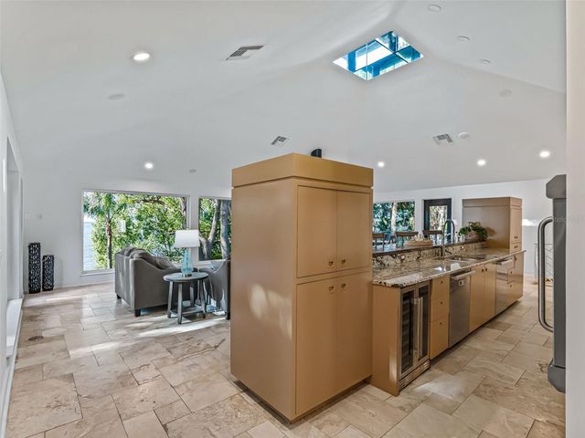 13061 SE 158TH LANE, Weirsdale, FL 32195