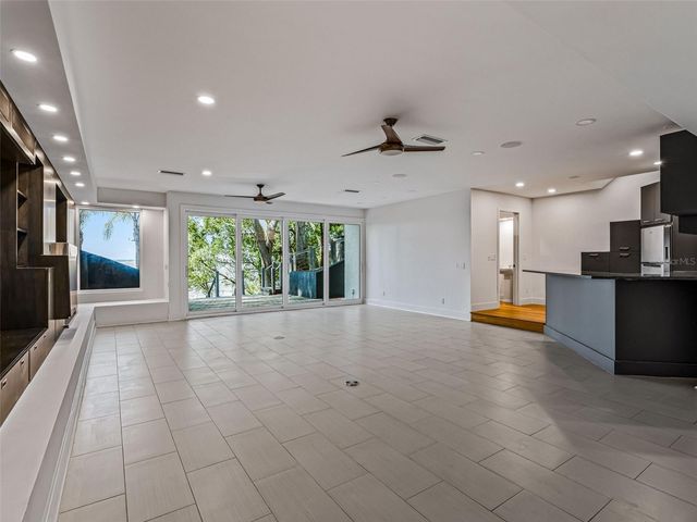 13061 SE 158TH LANE, Weirsdale, FL 32195
