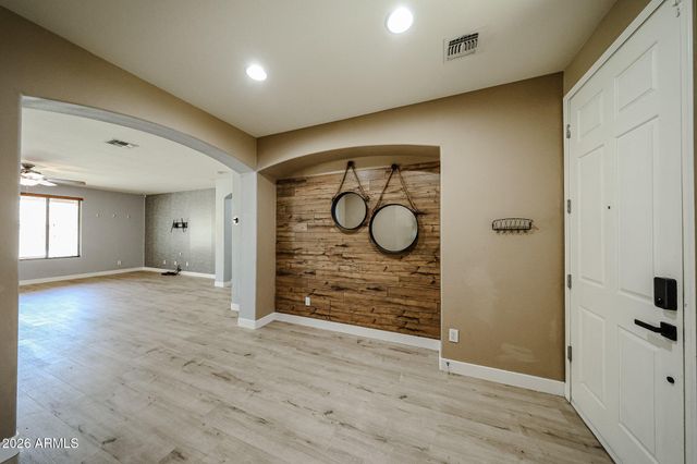 5020 W Gary Way, Laveen, AZ 85339