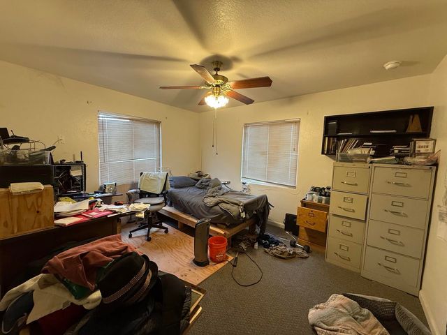 761 S Short Avenue, Dinuba, CA 93618