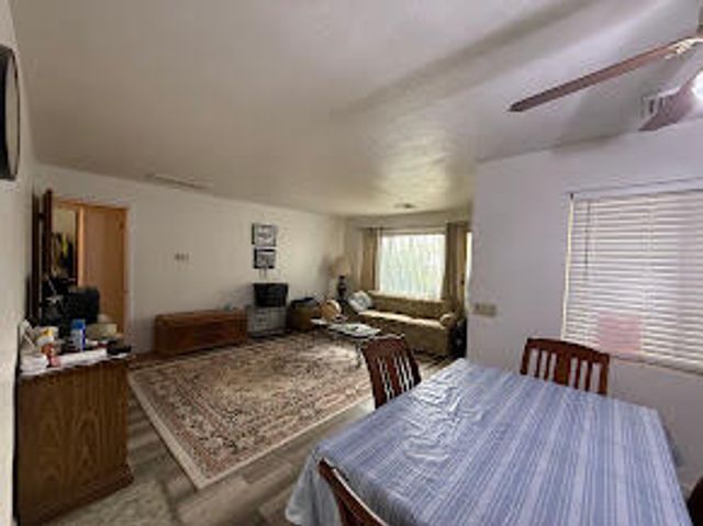 761 S Short Avenue, Dinuba, CA 93618