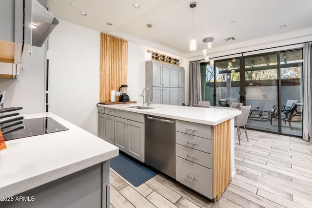 4416 N 27TH Way, Phoenix, AZ 85016