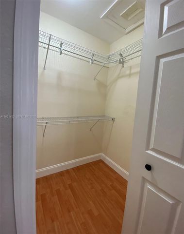 7880 SW 14th Ter, Miami, FL 33144