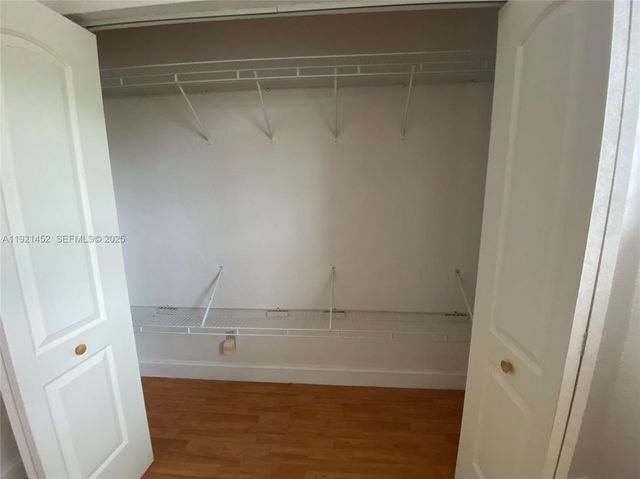 7880 SW 14th Ter, Miami, FL 33144