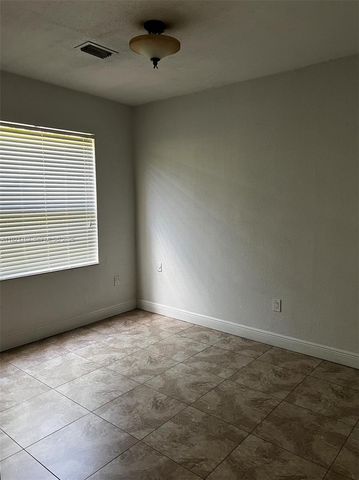 7880 SW 14th Ter, Miami, FL 33144