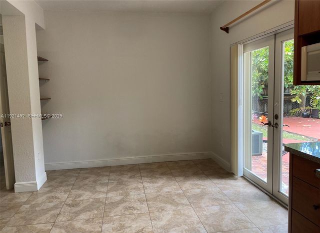 7880 SW 14th Ter, Miami, FL 33144