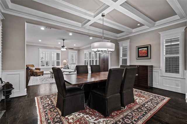 422 W 26th Street, Houston, TX 77008