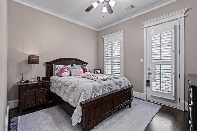 422 W 26th Street, Houston, TX 77008