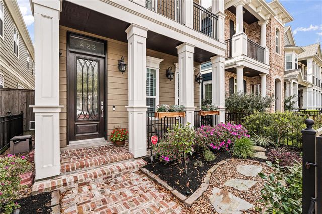 422 W 26th Street, Houston, TX 77008