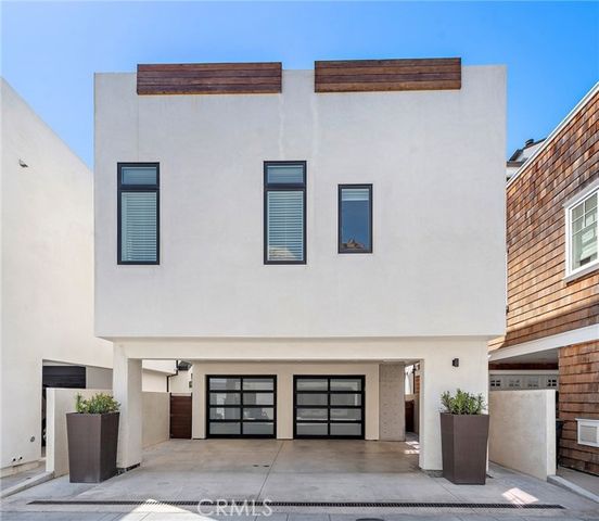 604 Acacia Avenue, Corona Del Mar (newport Beach), CA 92625