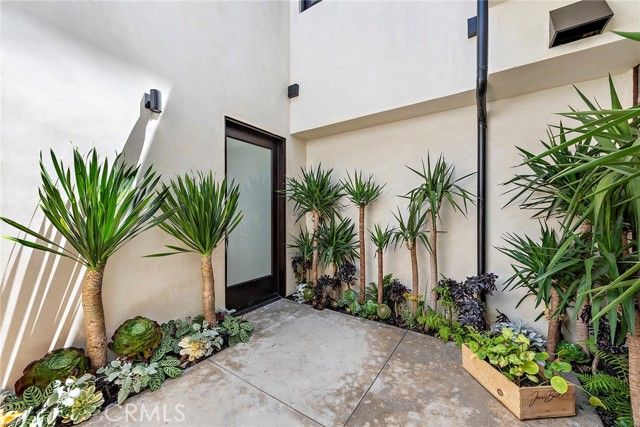 604 Acacia Avenue, Corona Del Mar (newport Beach), CA 92625