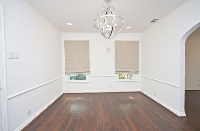 2226 Carnes Street, Dallas, TX 75208