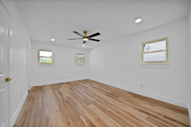 5617 Wharton Drive, Fort Worth, TX 76133