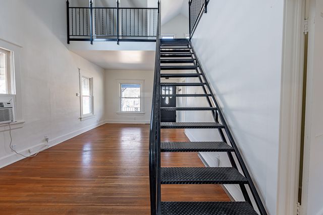 1638 E Belmont Street, Springfield, MO 65802